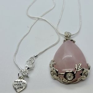 22" silver plated chain w/ rose quartz pendant